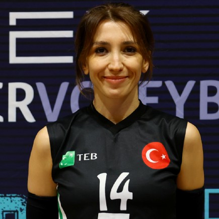 Ayşe Zeynep<br />Demirci