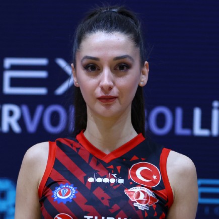 Ayşe Nur<br />Şengün